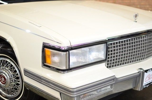 1988 White Cadillac DeVille Coupe