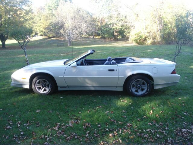 1988 White Chevrolet Other Convertible