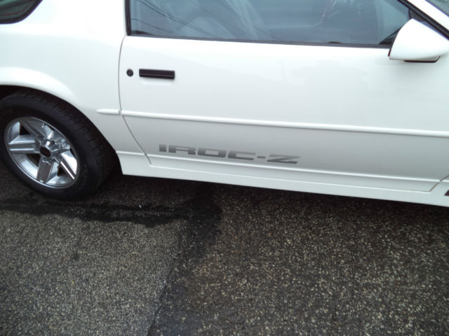 1988 Red Chevrolet Camaro Coupe