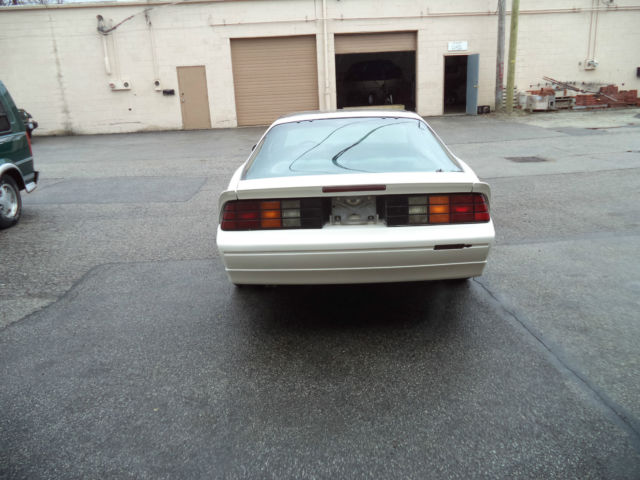 1988 Red Chevrolet Camaro Coupe