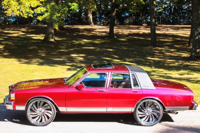 1988 Red Chevrolet Capriceold Sedan