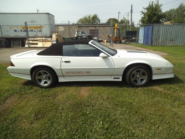 1988 White Chevrolet Camaro