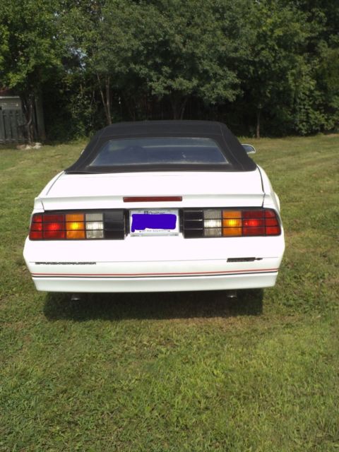 1988 White Chevrolet Camaro