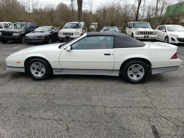 1988 White Chevrolet Camaro Convertible