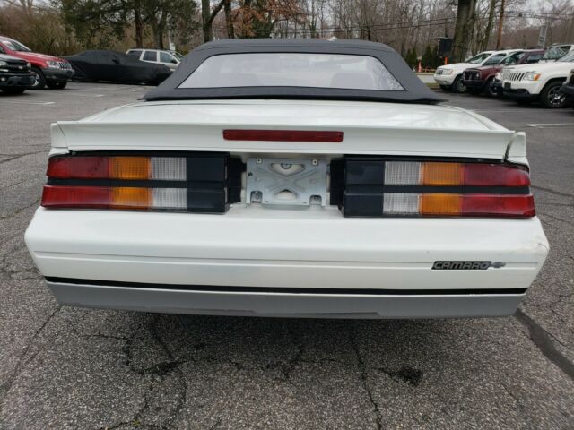 1988 White Chevrolet Camaro Convertible