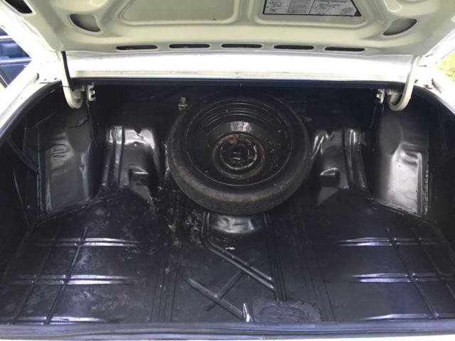 1988 White Chevrolet Caprice Coupe