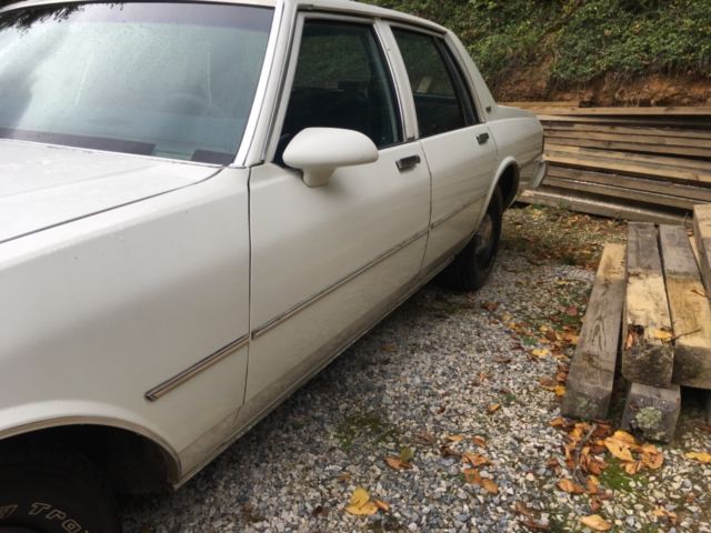 1988 White Chevrolet Caprice Coupe