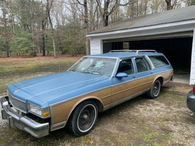 1988 Blue Chevrolet Caprice Wagon