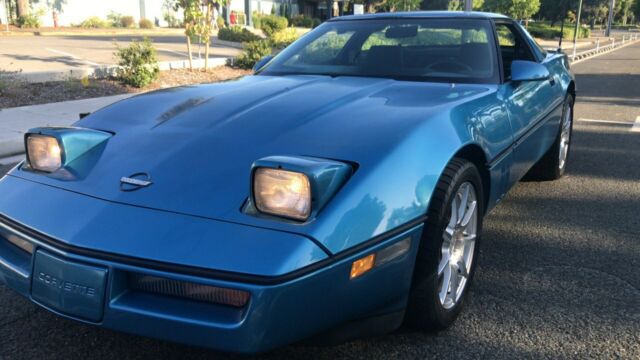 1988 Blue Chevrolet Corvette Coupe