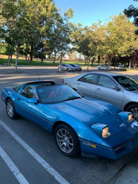 1988 Blue Chevrolet Corvette Coupe