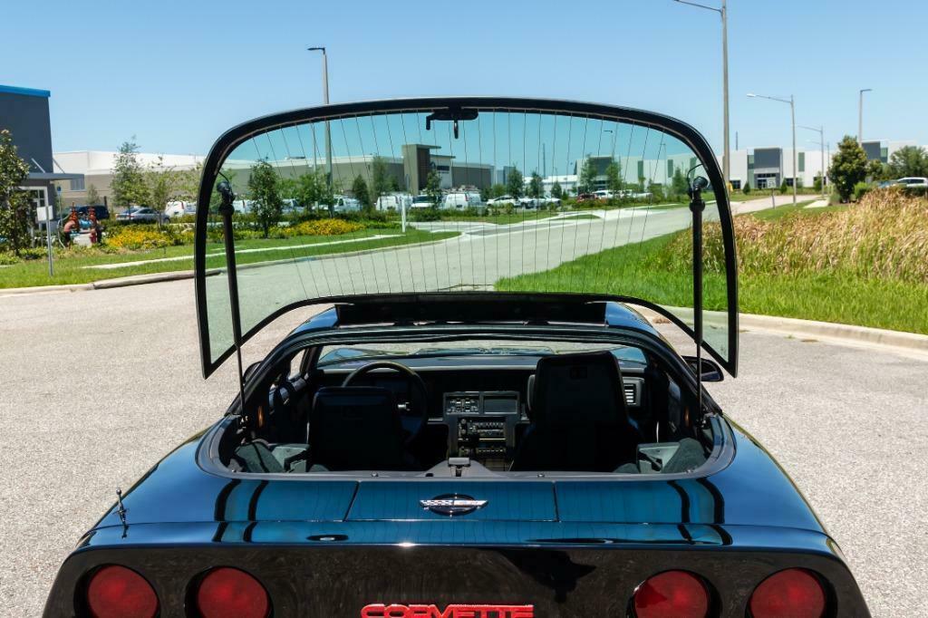1988 Black Chevrolet Corvette 2d Coupe
