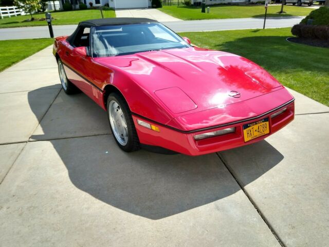 1988 Red Chevrolet Corvette Convertible