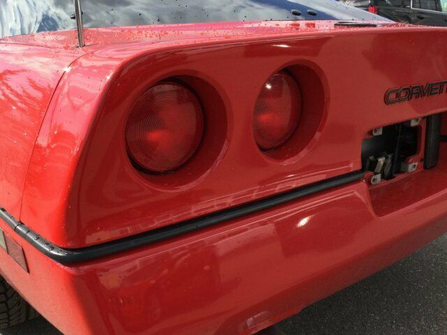 1988 Red Chevrolet Corvette COUPE