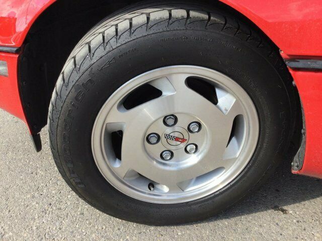 1988 Red Chevrolet Corvette COUPE