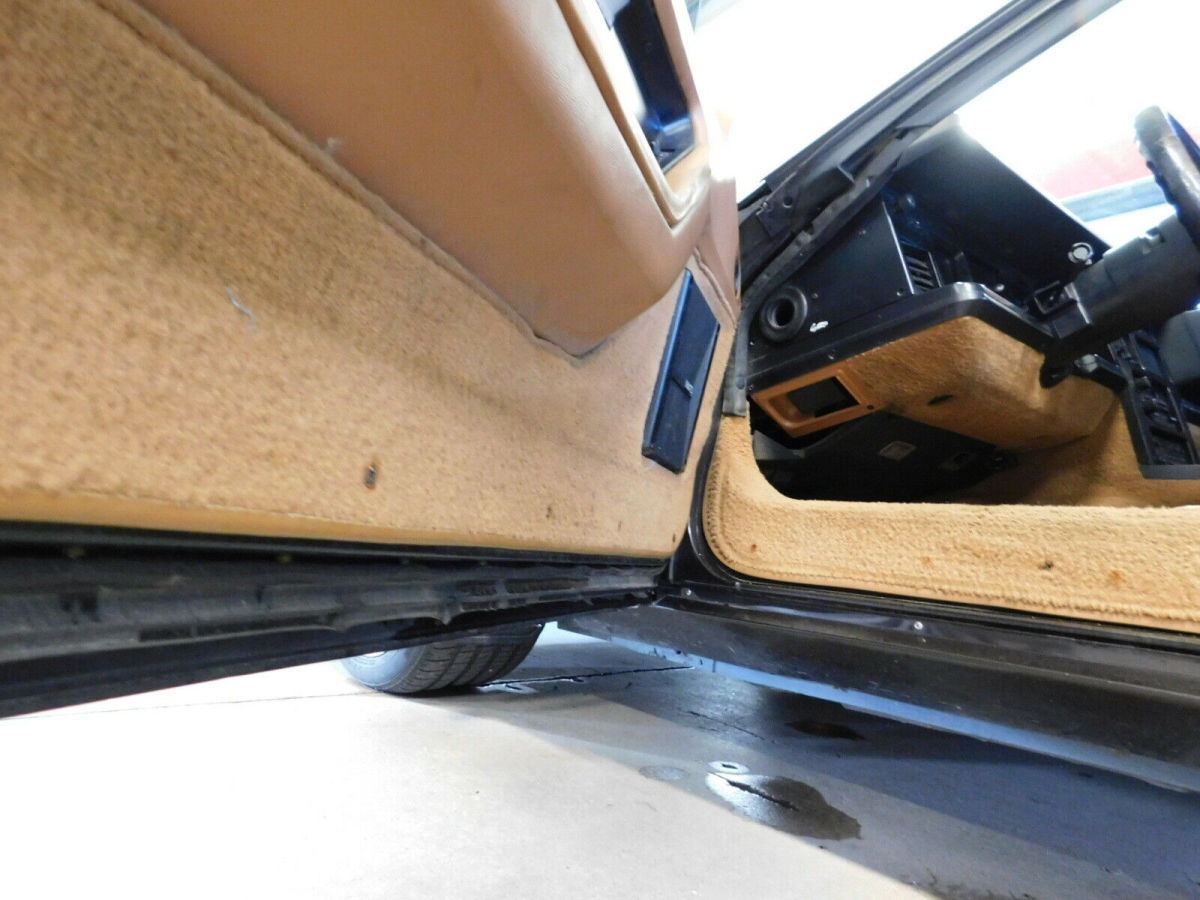 1988 Black Chevrolet Corvette Coupe