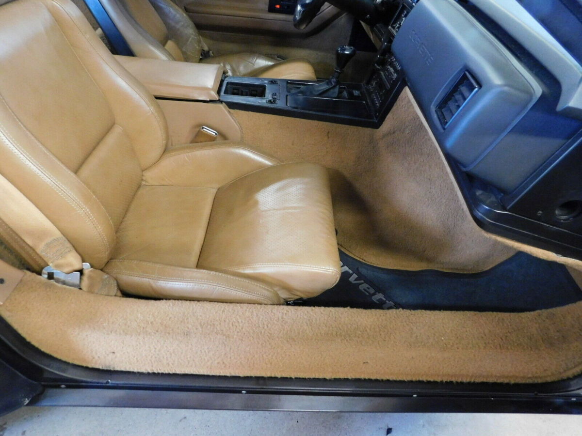 1988 Black Chevrolet Corvette Coupe