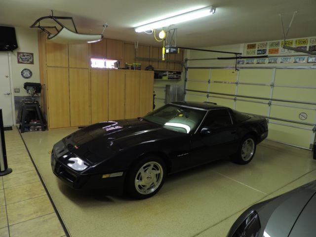 1988 Blue Chevrolet Corvette Coupe