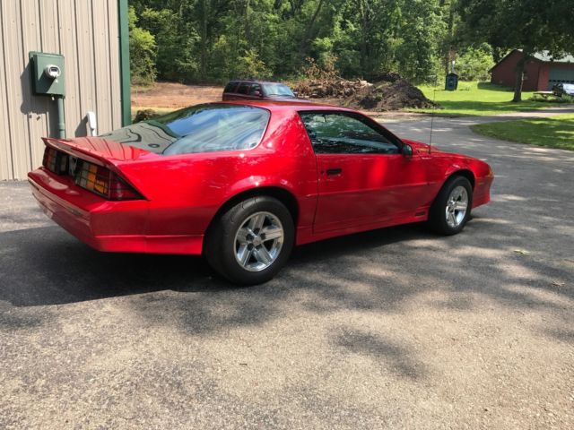 1988 Red Chevrolet Camaro Hardtop