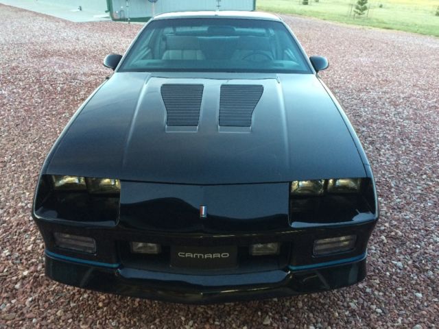 1988 Black Chevrolet Camaro Coupe