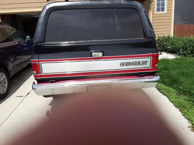 1988 Black and red Chevrolet Blazer SUV