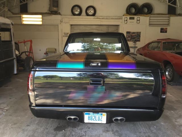 1988 Black Chevrolet C/K Pickup 1500