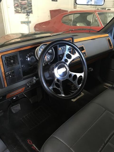 1988 Black Chevrolet C/K Pickup 1500