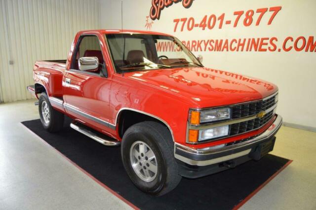 1988 Red Chevrolet Silverado 1500