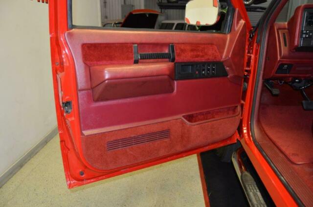 1988 Red Chevrolet Silverado 1500