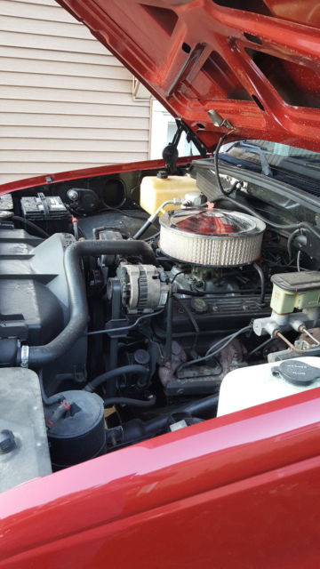 1988 Burgundy Chevrolet Silverado 1500 Standard Cab Pickup