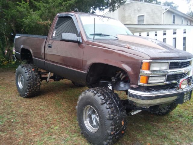 1988 Brown Chevrolet C/K Pickup 1500 Standard Cab Pickup