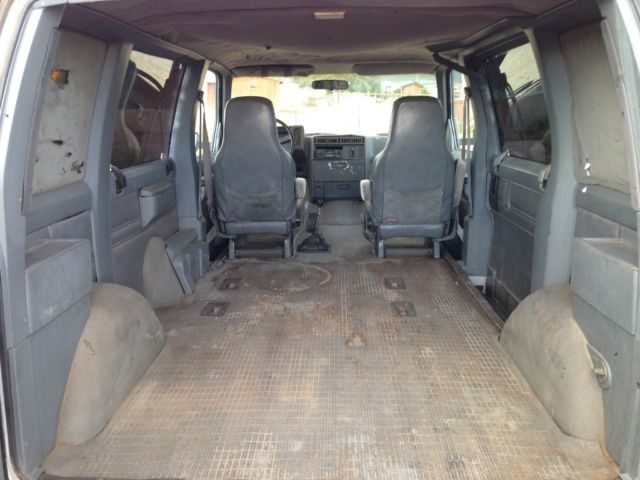 1988 Silver Chevrolet Astro Standard Passenger Van