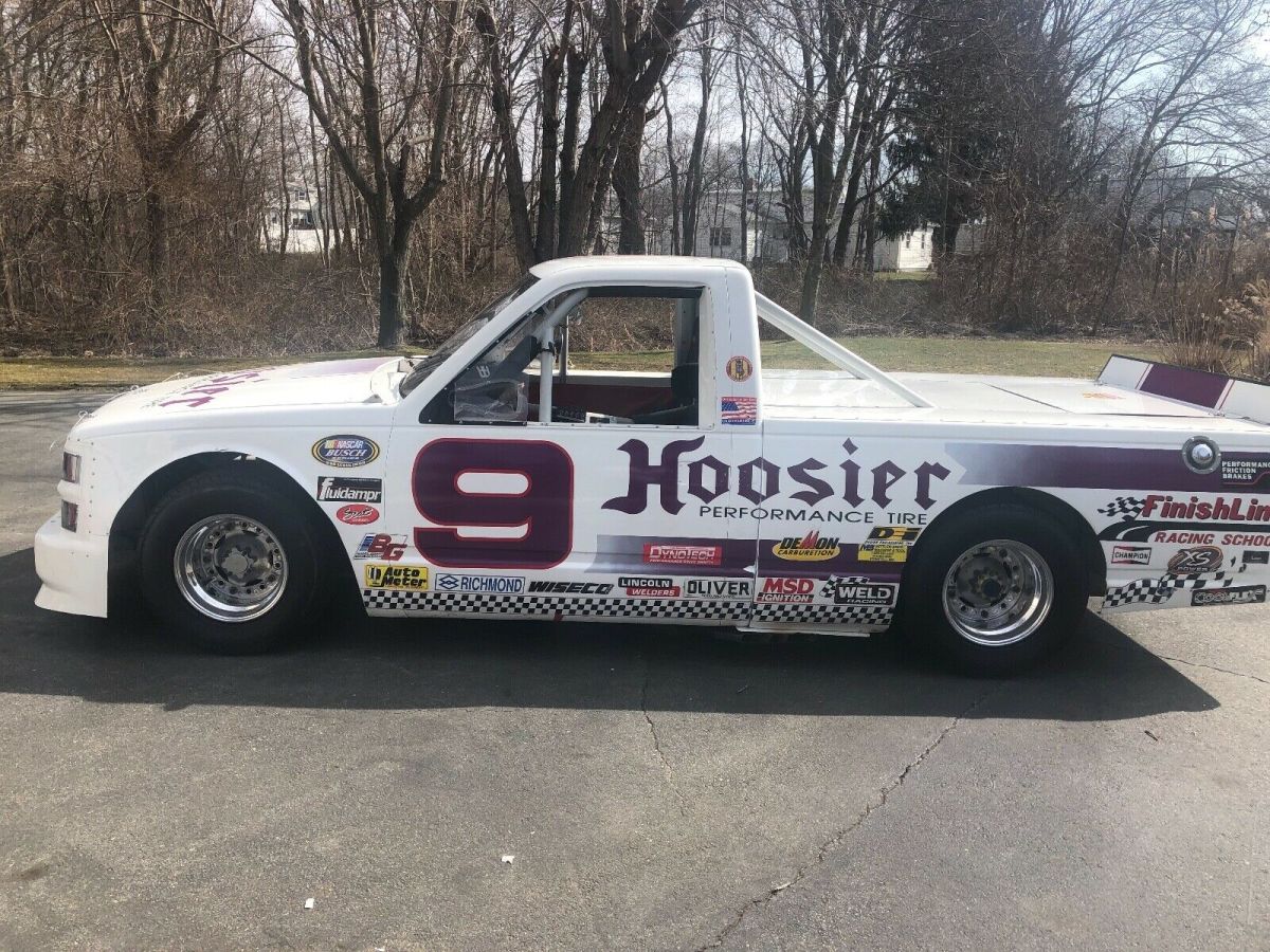 1988 White Chevrolet Silverado 1500 PICKUP