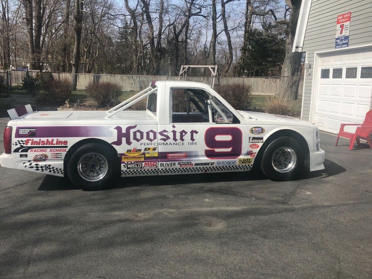 1988 White Chevrolet Silverado 1500 PICKUP
