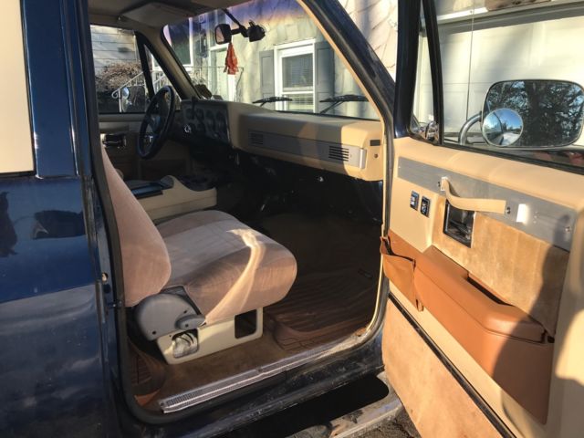 1988 Blue Chevrolet Blazer SUV