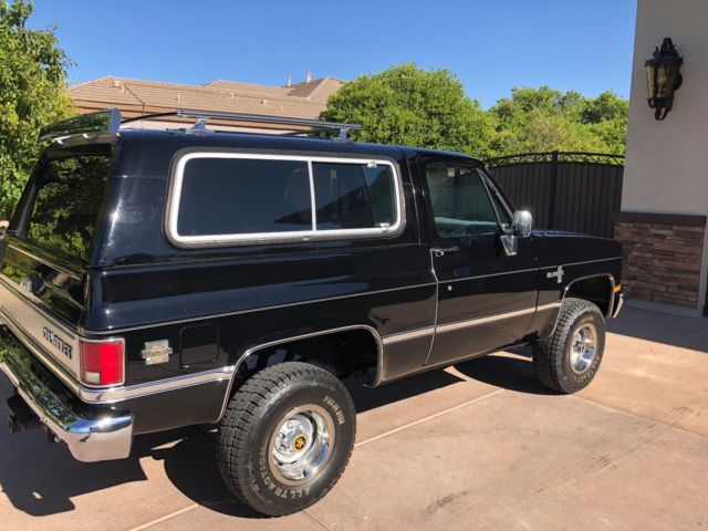 1988 Black Chevrolet Blazer