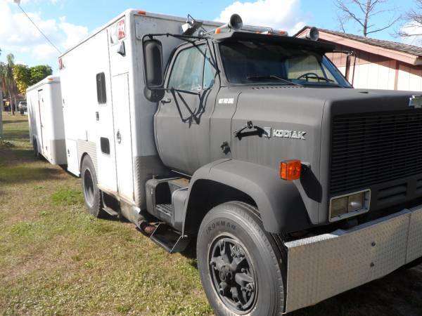 1988 Black & white Chevrolet Other totterhome style
