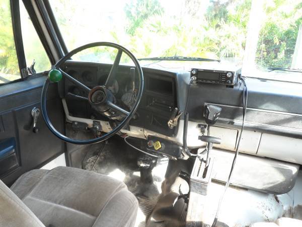 1988 Black & white Chevrolet Other totterhome style