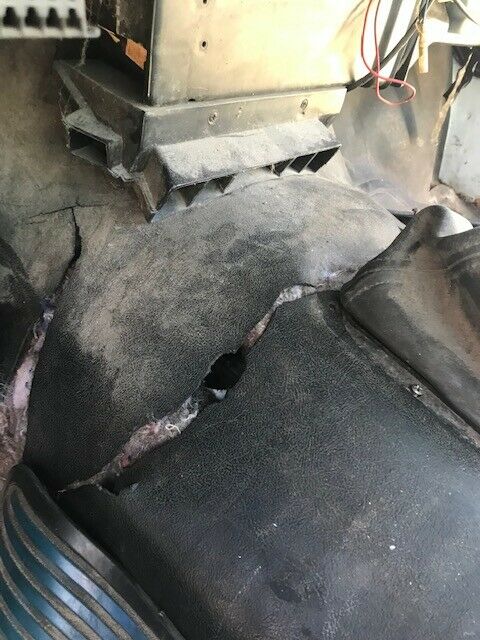 1988 White Chevrolet S-10 Standard Cab Pickup