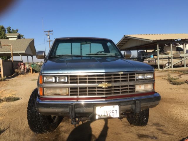 1988 Blue Chevrolet Silverado 1500 2 door 4x4