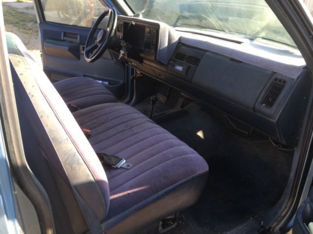 1988 Blue Chevrolet Silverado 1500 2 door 4x4