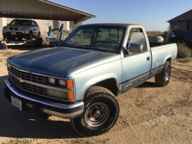 1988 Blue Chevrolet Silverado 1500 2 door 4x4