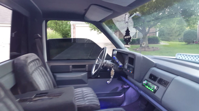 1988 while Chevrolet C/K Pickup 1500 Standard Cab Pickup