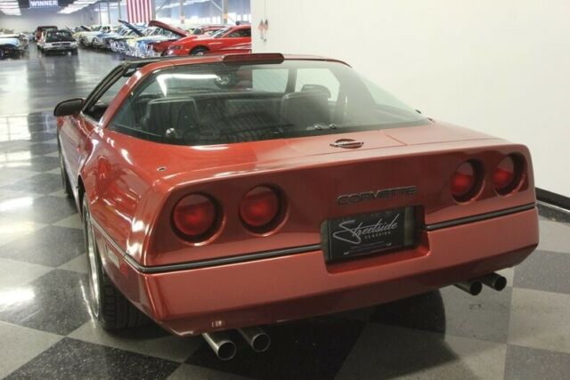 1988 Red Chevrolet Corvette Coupe