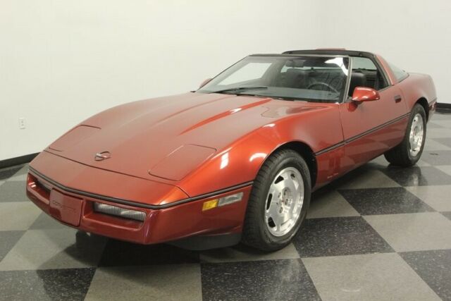 1988 Red Chevrolet Corvette Coupe