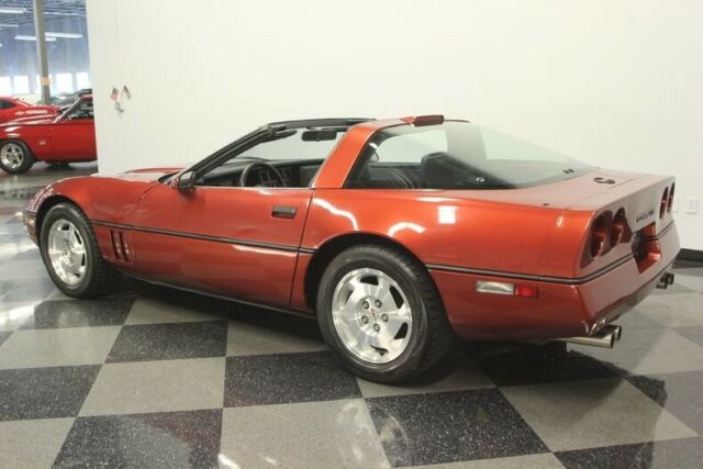 1988 Red Chevrolet Corvette Coupe