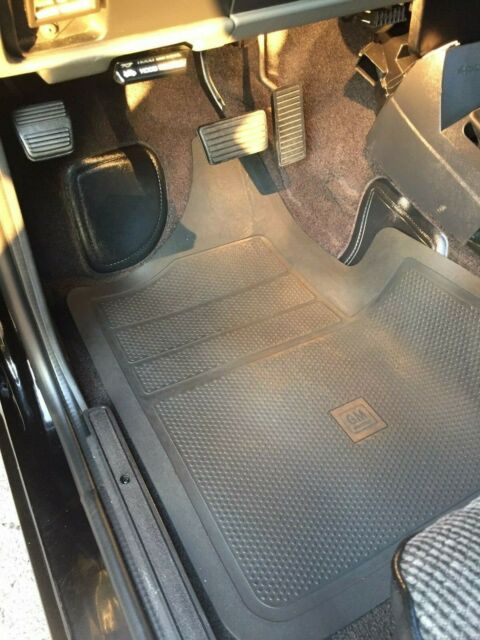 1988 Black Chevrolet S-10 Extended Cab Pickup