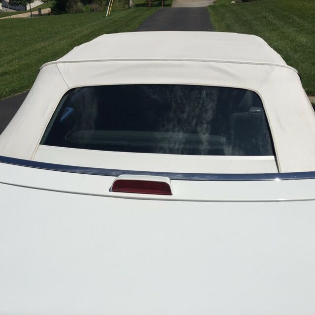 1988 White Chrysler LeBaron Convertible