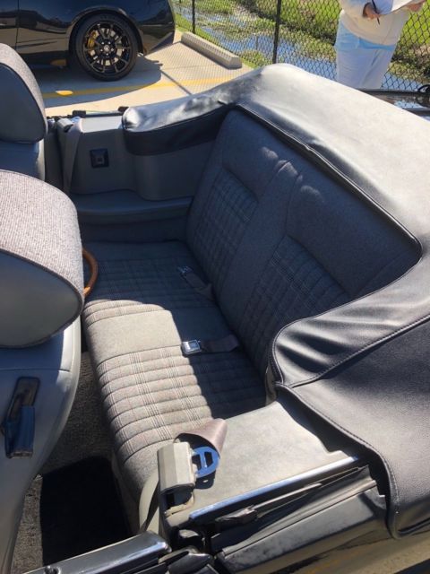 1988 Black/silver Ford Mustang Convertible