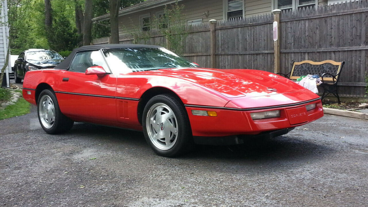 1988 Chevrolet Corvette Convertible