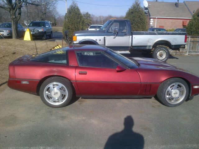 1988 Burgundy Chevrolet Corvette Coupe